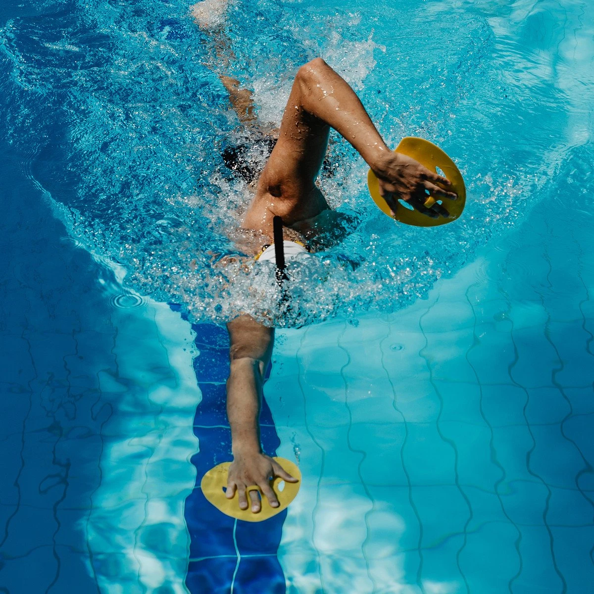 Plaquettes De Natation FINIS Manta Paddles 6 Plaquettes De Natation FINIS Manta Paddles – Image 4